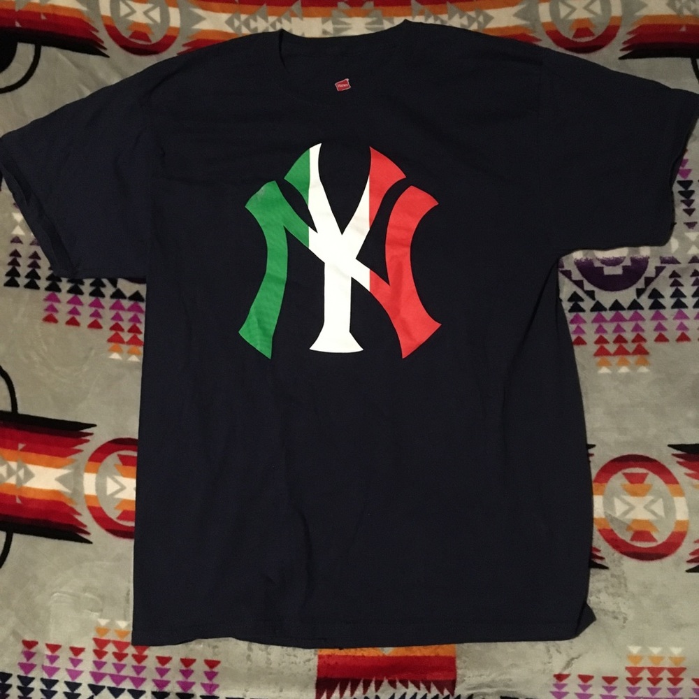 New York Yankees Italian Flag Logo Shirt
